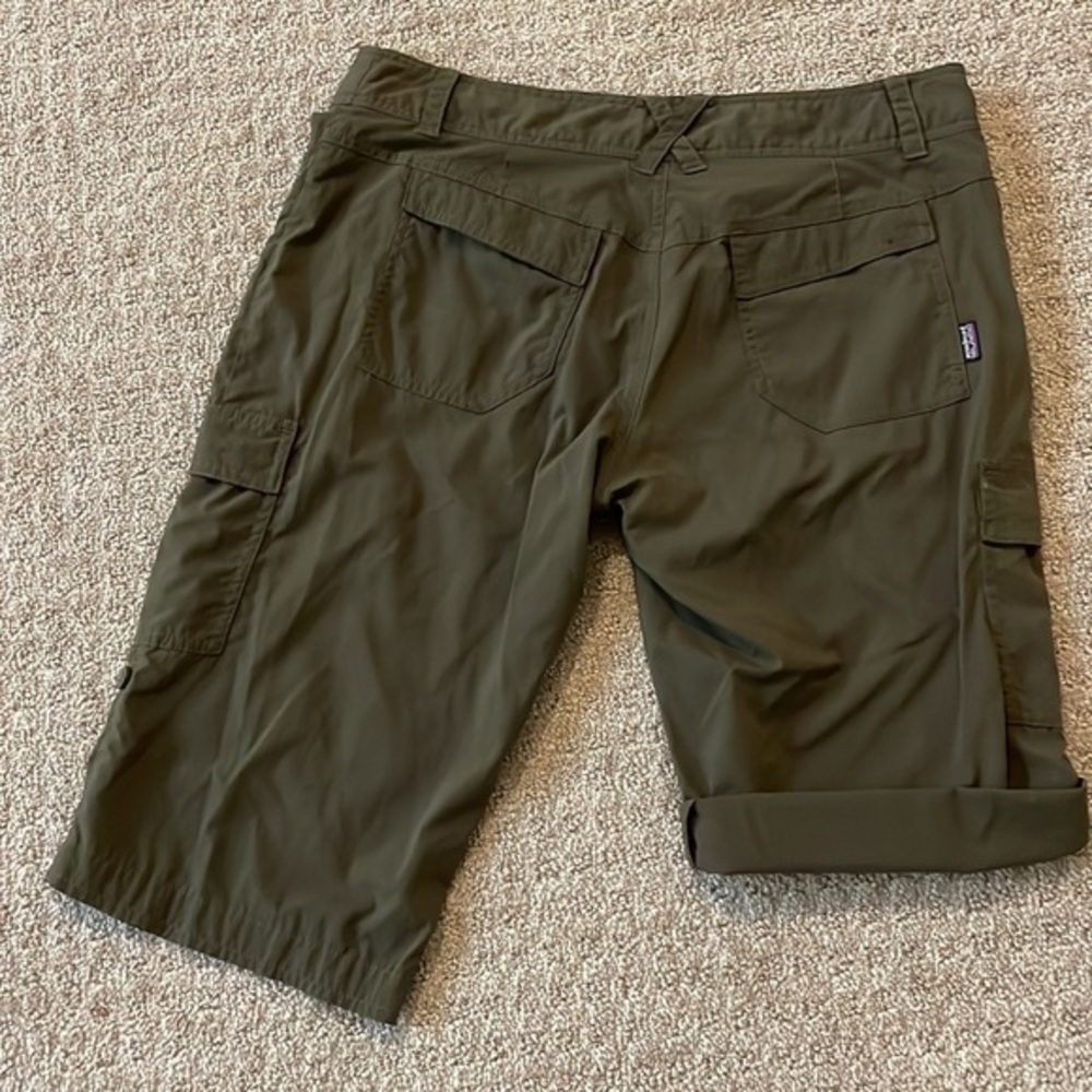 Patagonia Olive Green Solimar Convertible Bermuda Shorts - Picture 5 of 8
